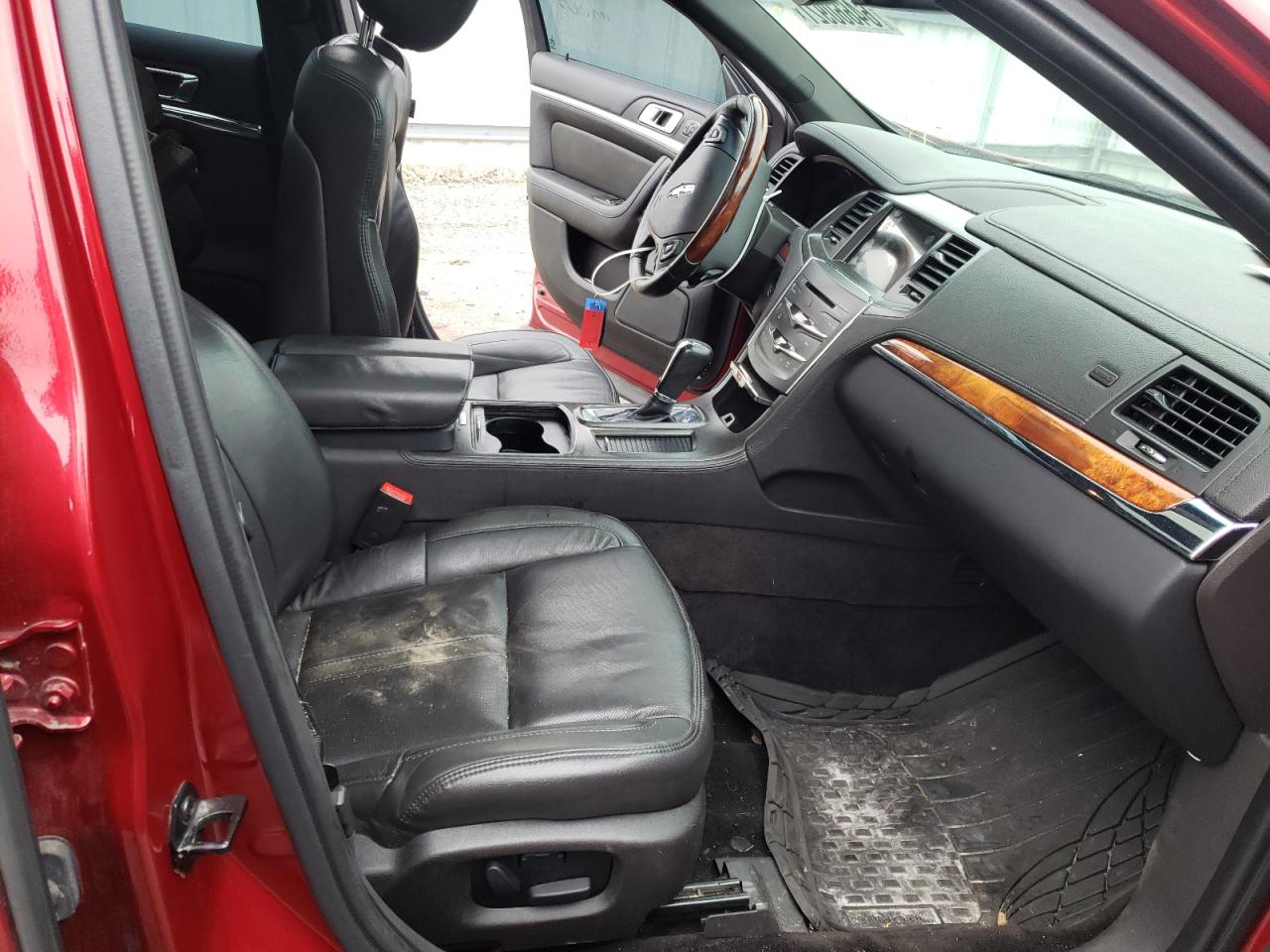 Photo 5 from auction – 2016 LINCOLN MKS with VIN 1LNHL9DK0GG601349