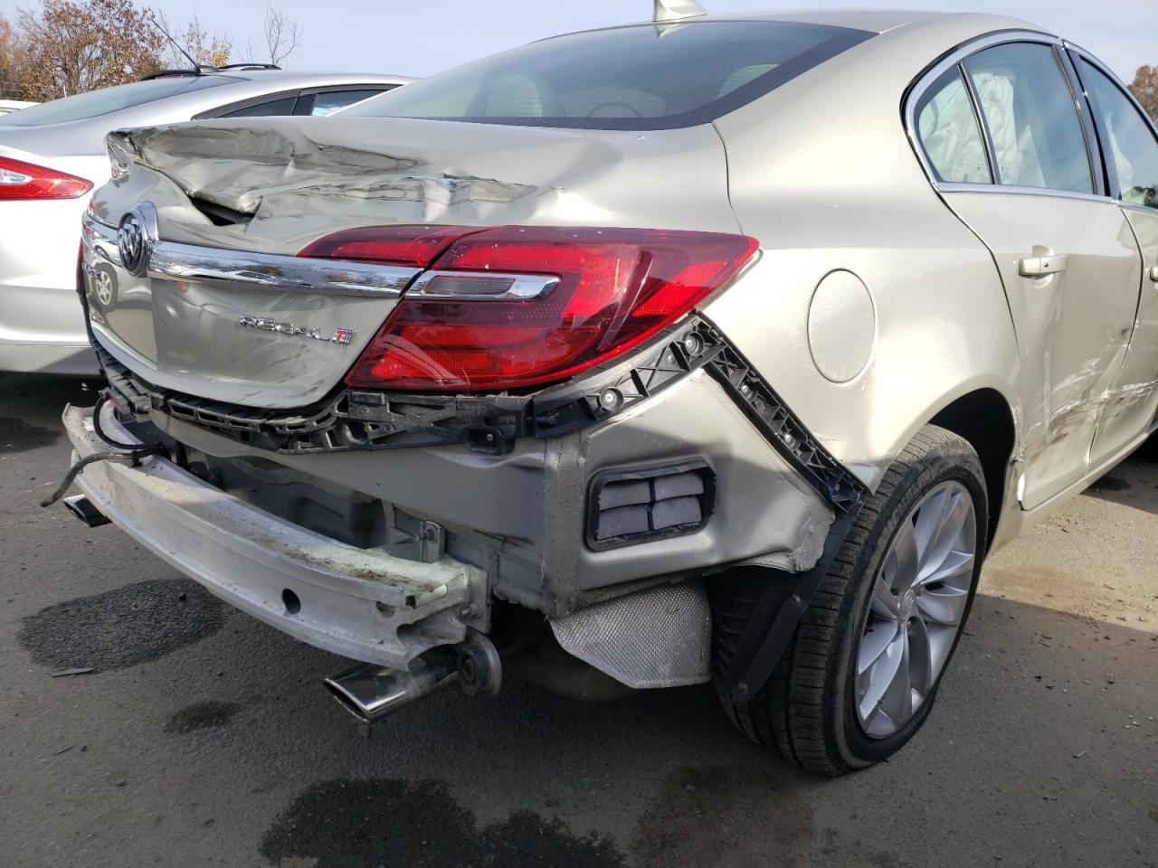 Photo 9 from auction – 2015 BUICK REGAL PREM with VIN 2G4GN5EX7F9298950