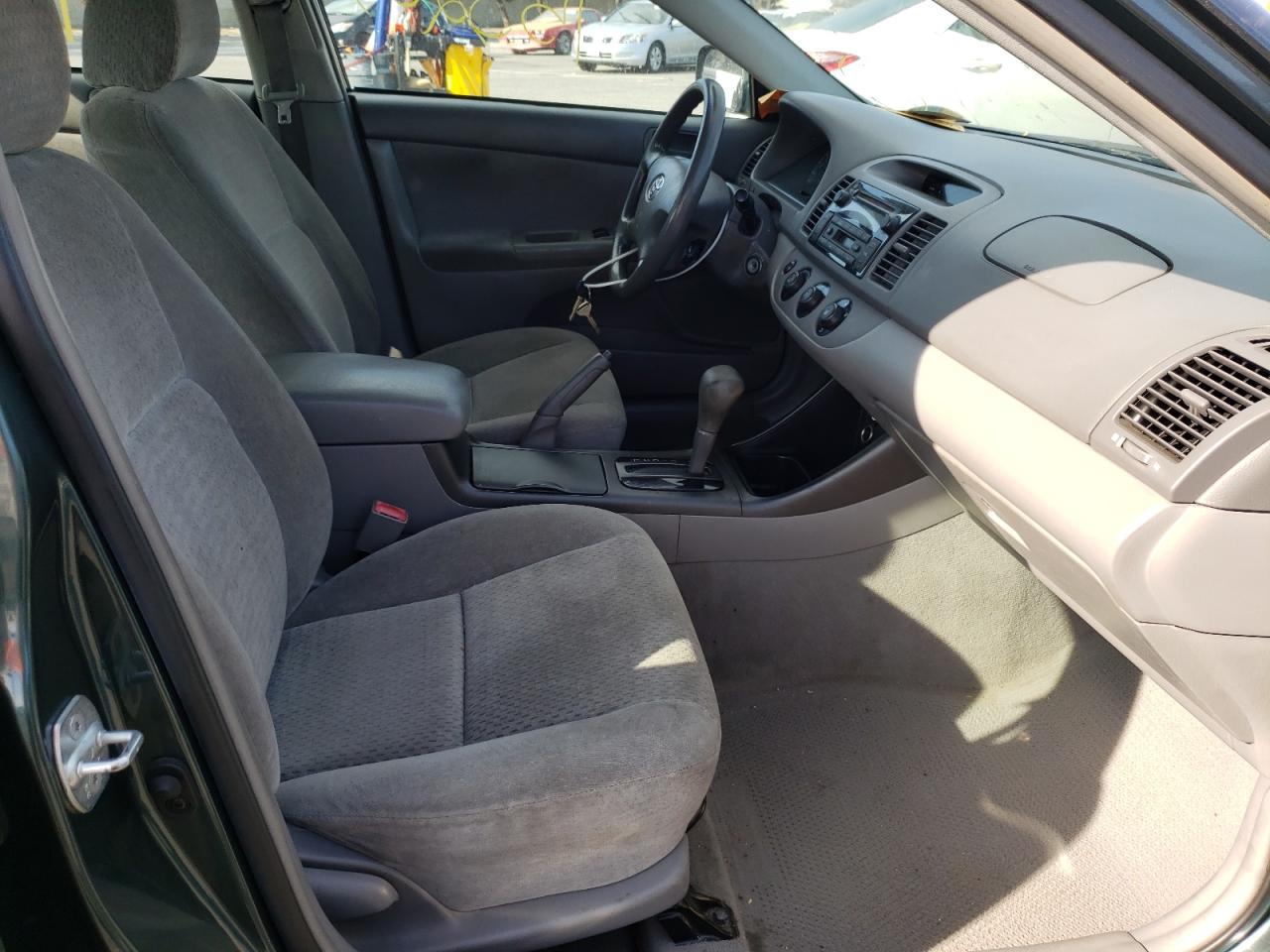 Photo 5 from auction – 2002 TOYOTA CAMRY LE with VIN 4T1BE32K42U546009