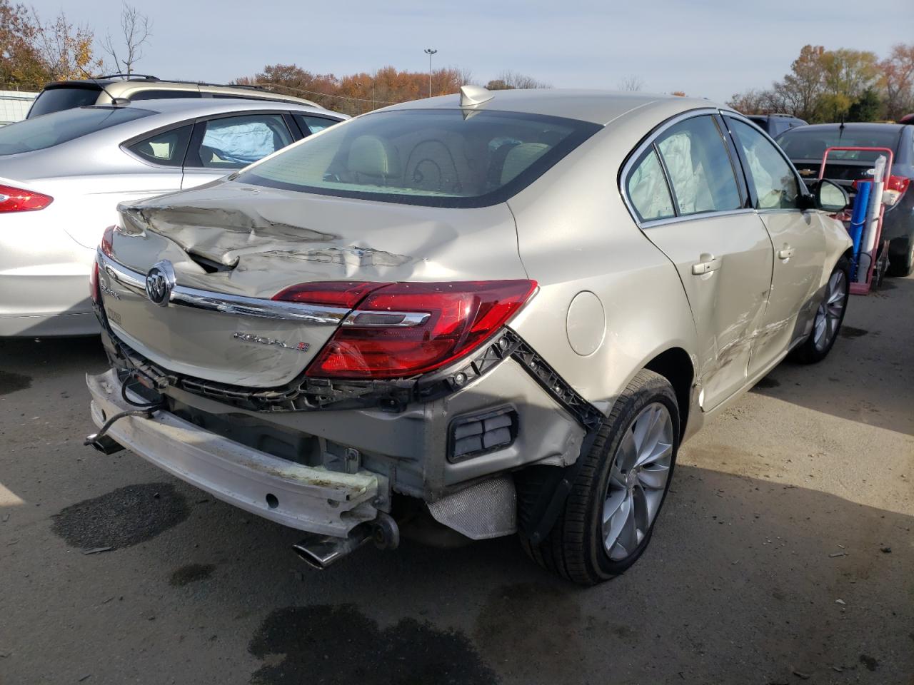 Photo 4 from auction – 2015 BUICK REGAL PREM with VIN 2G4GN5EX7F9298950