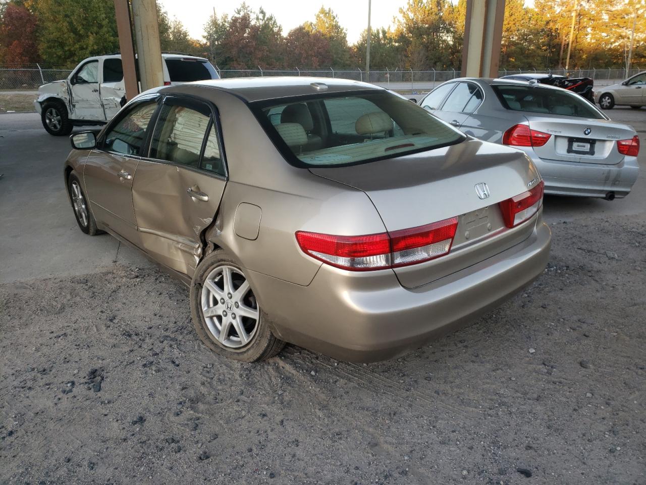 Photo 3 from auction – 2004 HONDA ACCORD EX with VIN 1HGCM66544A018476