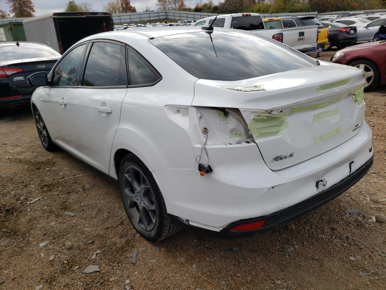 Photo 3 from auction – 2013 FORD FOCUS SE with VIN 1FADP3F28DL263418