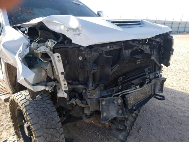 Photo 9 from auction – 2018 CHEVROLET SILVERADO with VIN 1GC1KXEY4JF258025