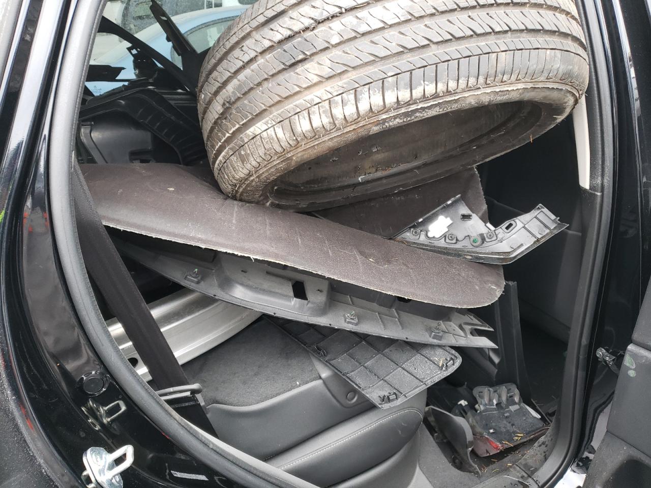 Photo 6 from auction – 2021 ACURA RDX TECHNO with VIN 5J8TC2H54ML001691