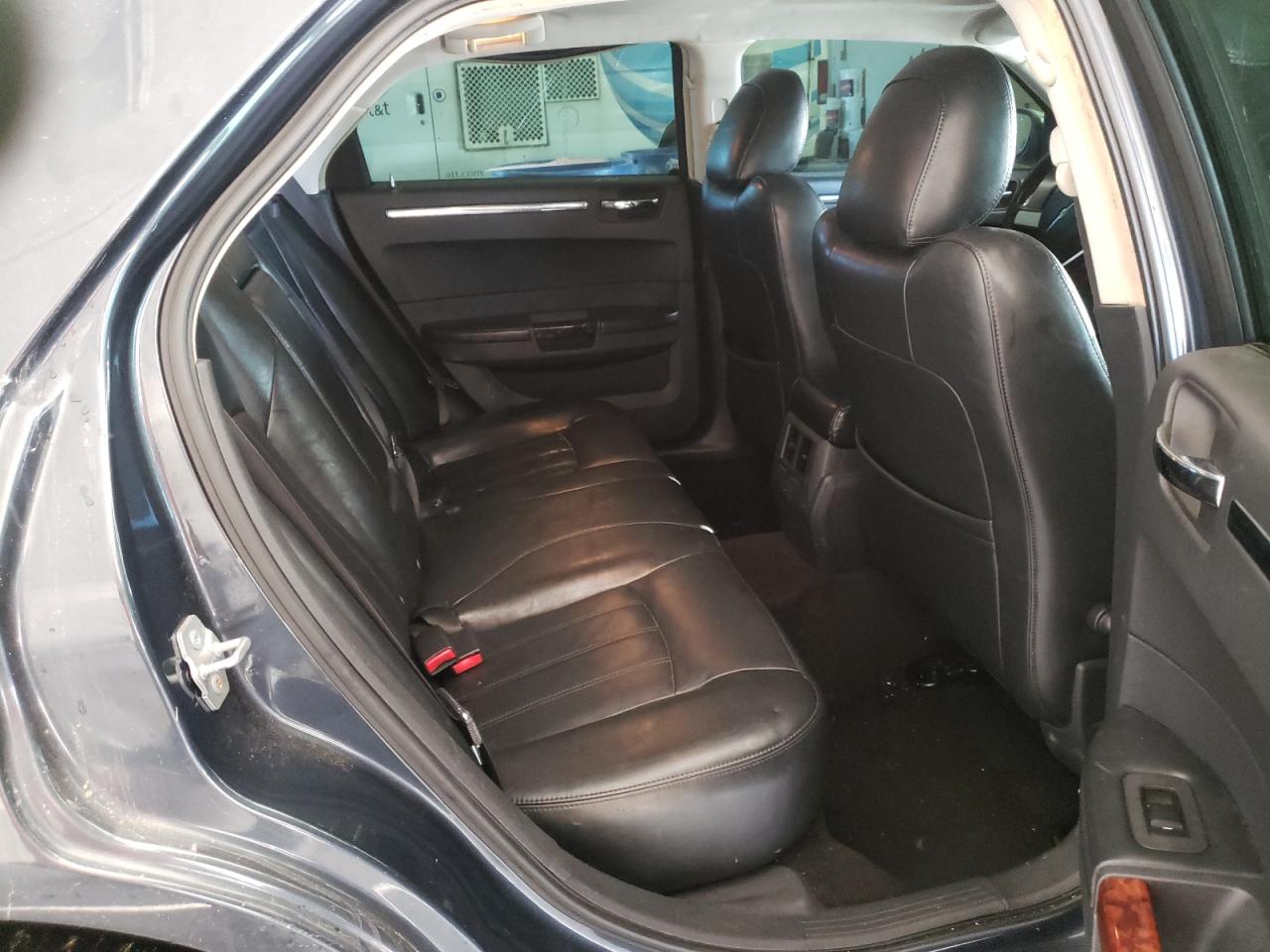 Photo 6 from auction – 2008 CHRYSLER 300C with VIN 2C3KA63H38H331967