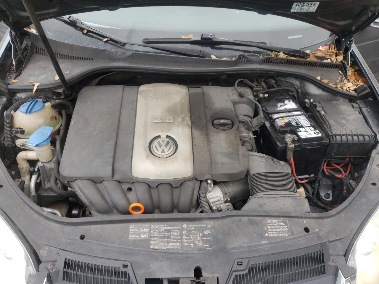 Photo 7 from auction – 2005 VOLKSWAGEN NEW JETTA with VIN 3VWPF71K25M624258