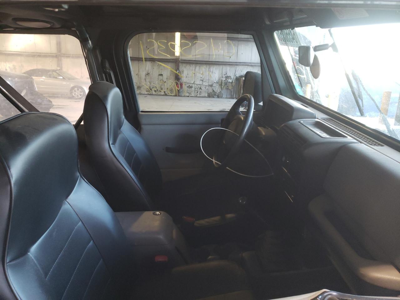 Photo 5 from auction – 1997 JEEP WRANGLER / with VIN 1J4FY19S4VP547701