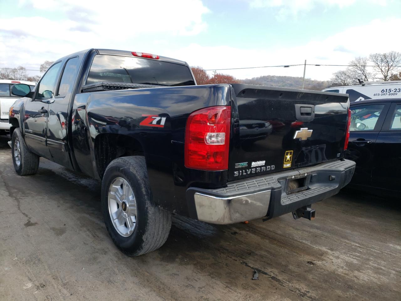 Photo 3 from auction – 2010 CHEVROLET SILVERADO with VIN 1GCSCSE03AZ275928