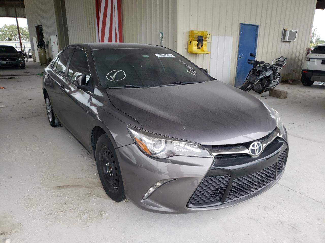 TOYOTA CAMRY LE 2017 with VIN 4T1BF1FK3HU731740 - Photo from auction