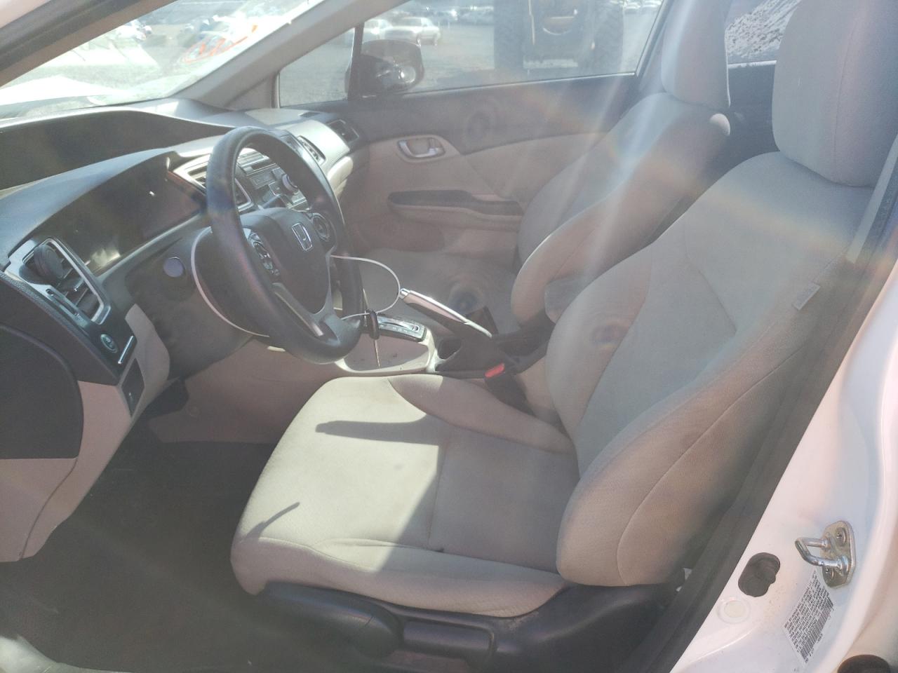Photo 5 from auction – 2013 HONDA CIVIC LX with VIN 19XFB2F53DE282604