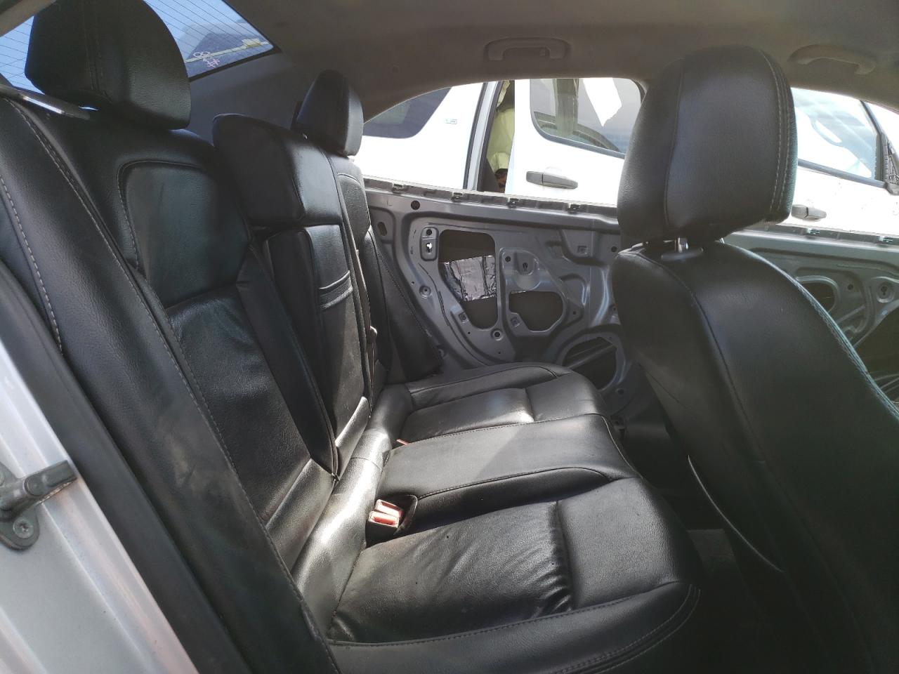 Photo 6 from auction – 2013 CHEVROLET MALIBU LS with VIN 1G11B5SA2DF207096