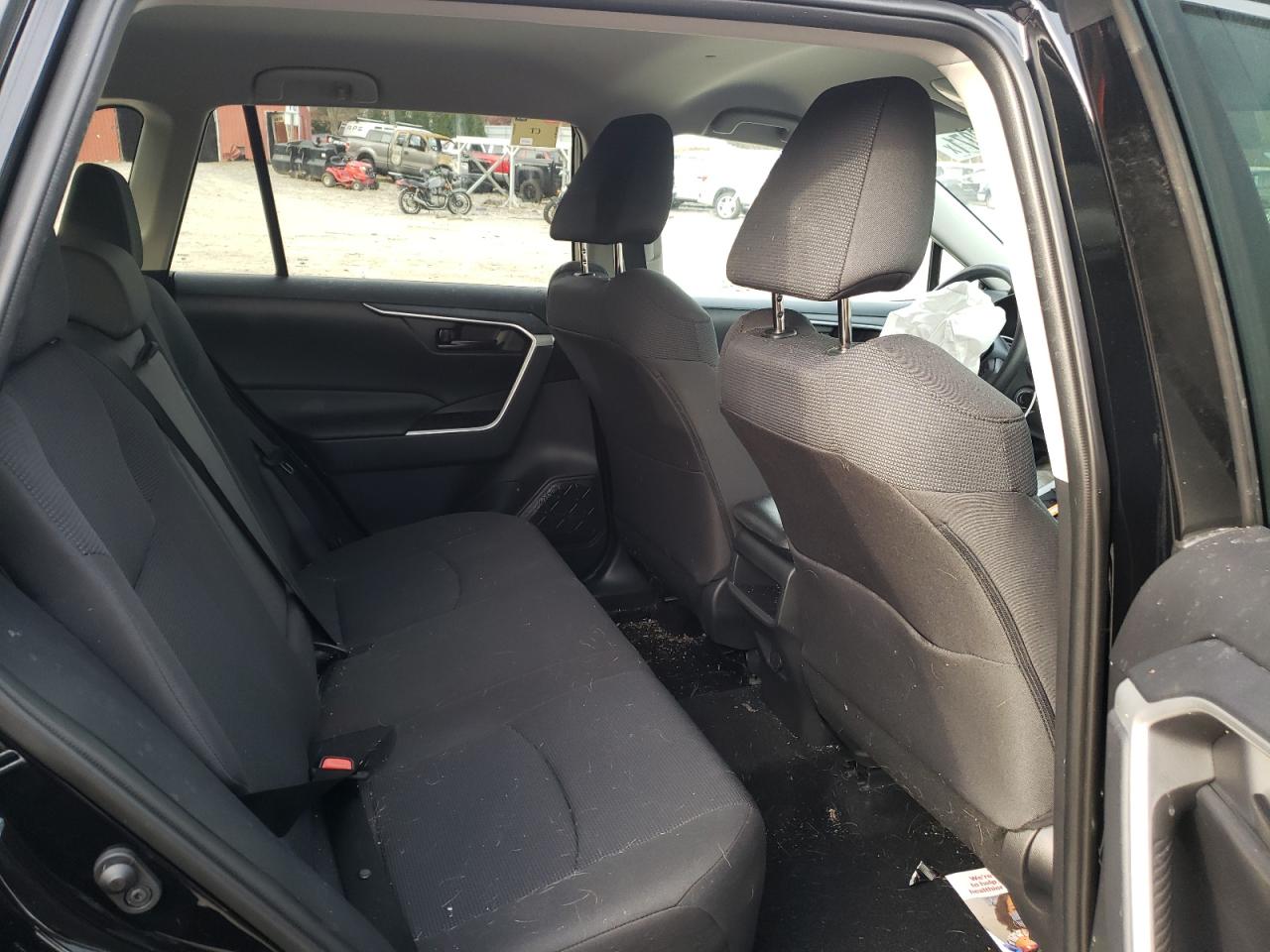 Photo 6 from auction – 2020 TOYOTA RAV4 LE with VIN 2T3G1RFV5LC131171