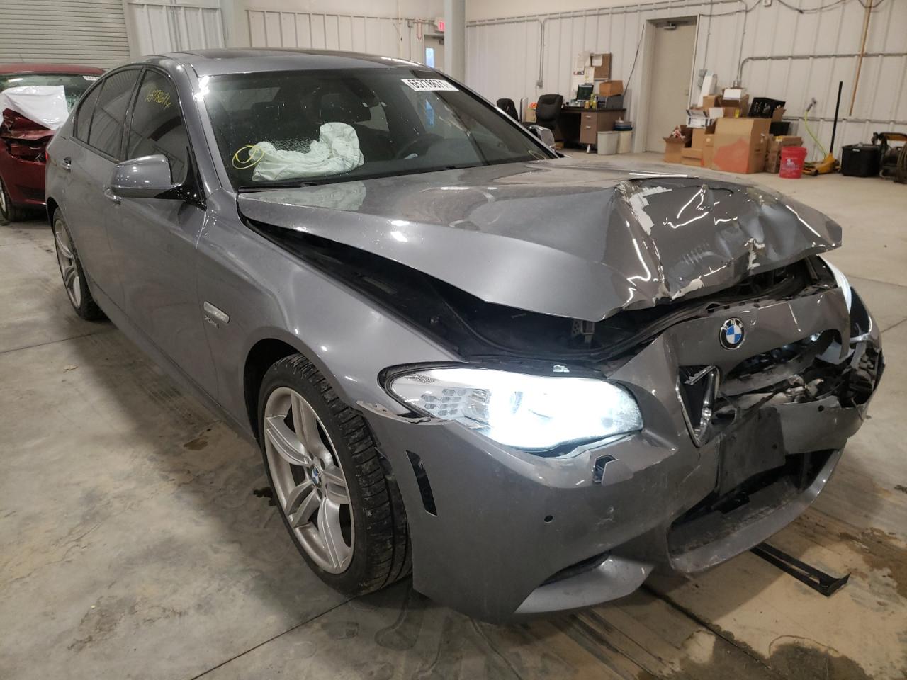 BMW 550 XI 2011 with VIN WBAFU9C57BC784749 - Photo from auction