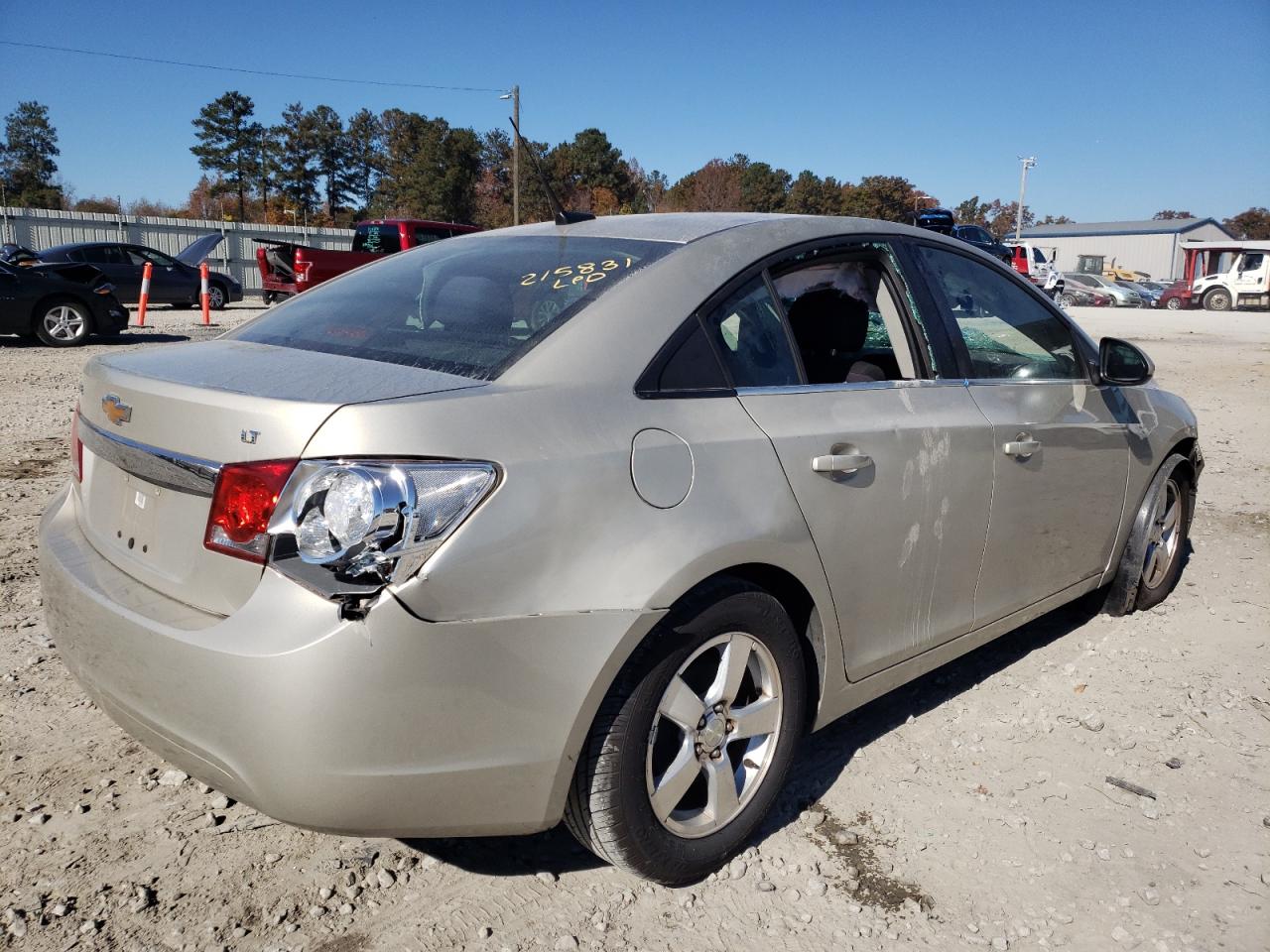 Photo 4 from auction – 2014 CHEVROLET CRUZE LT with VIN 1G1PC5SB5E7158679