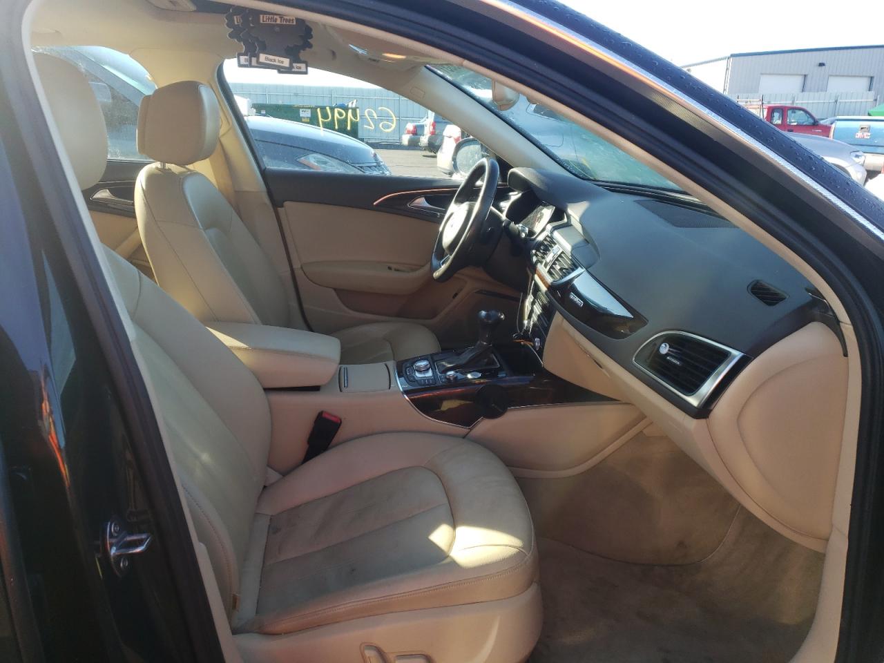 Photo 5 from auction – 2015 AUDI A6 PREMIUM with VIN WAUGFAFC3FN029537