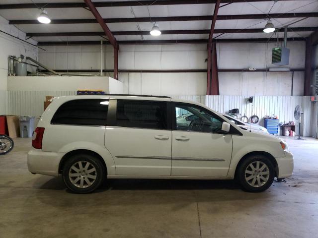 Photo 10 from auction – 2016 CHRYSLER TOWN & COU with VIN 2C4RC1BG0GR289086