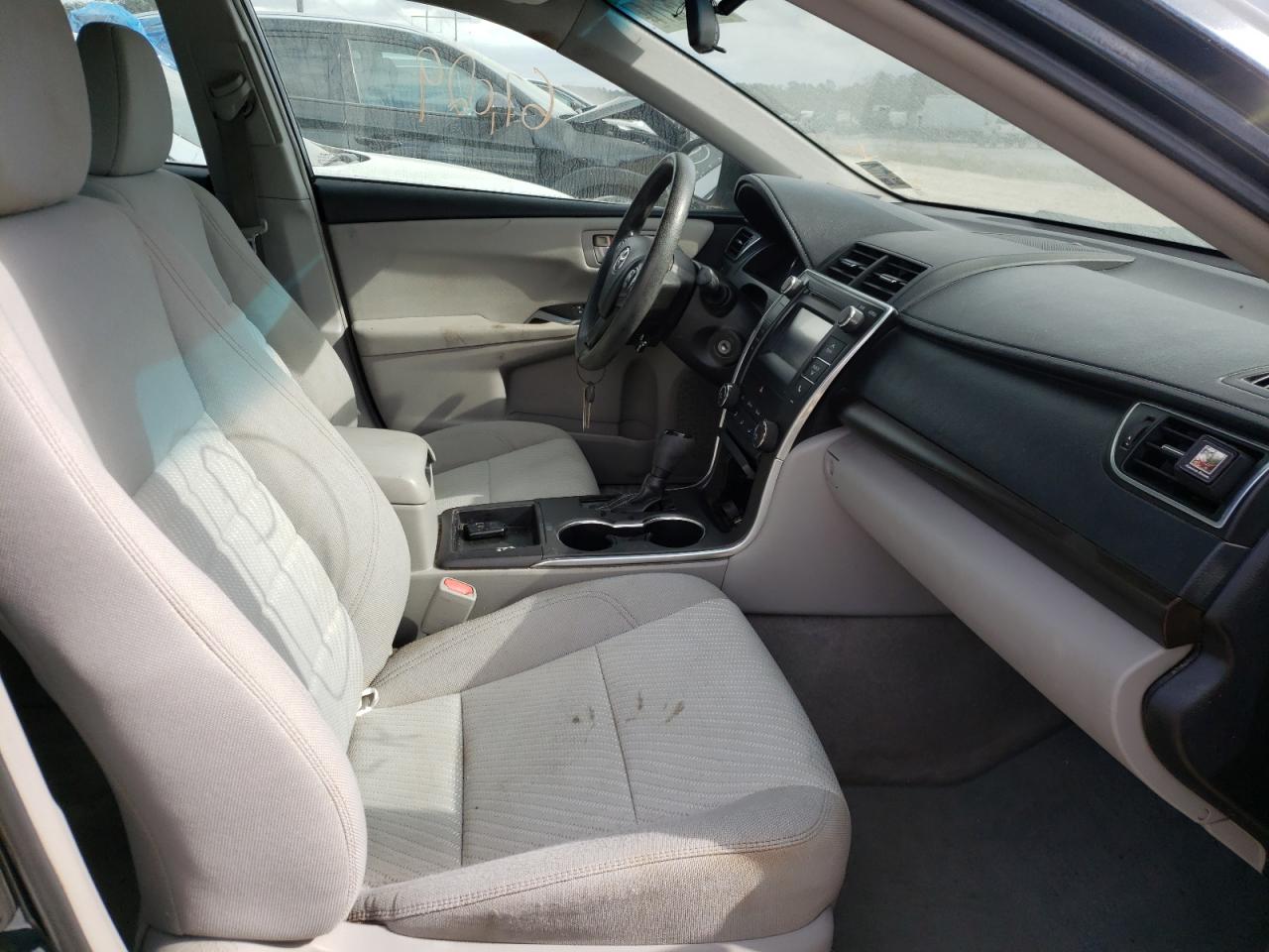Photo 5 from auction – 2016 TOYOTA CAMRY LE with VIN 4T1BF1FK1GU197720