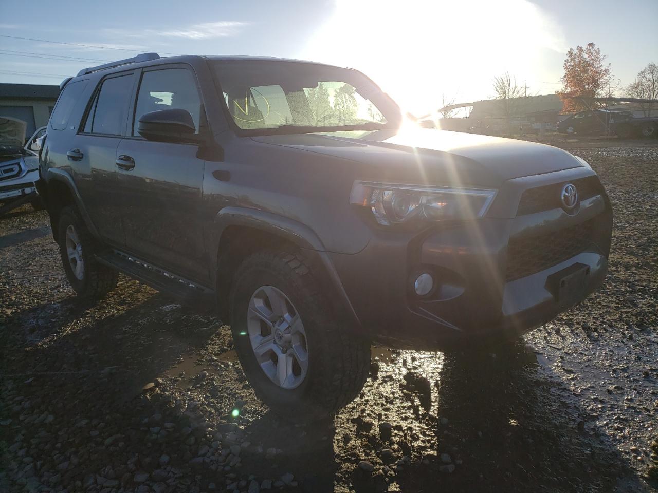TOYOTA 4RUNNER SR 2014 with VIN JTEBU5JR8E5172094 - Photo from auction