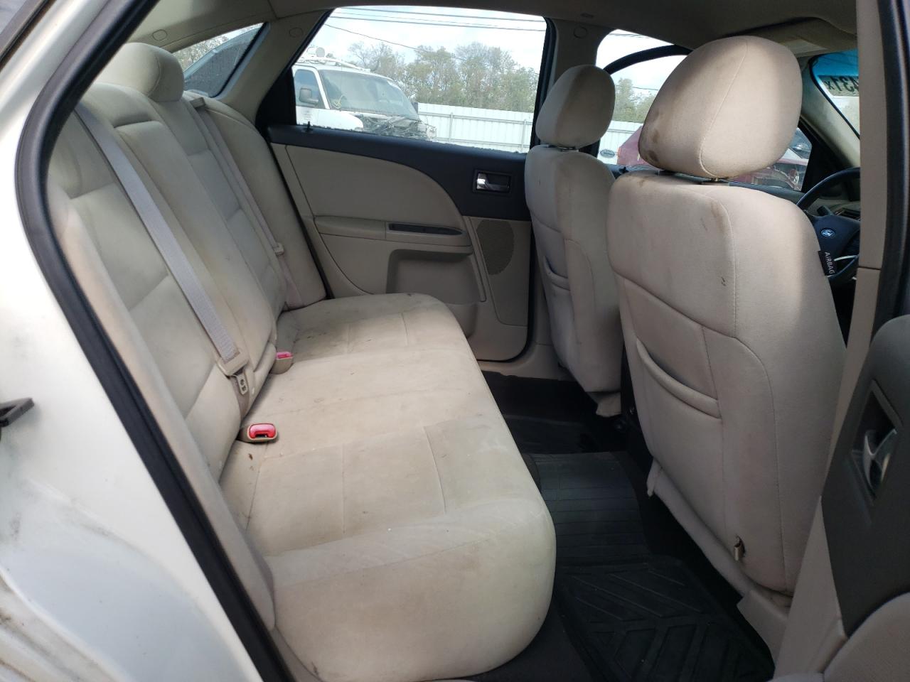 Photo 6 from auction – 2009 FORD TAURUS with VIN 1FAHP23W89G116633