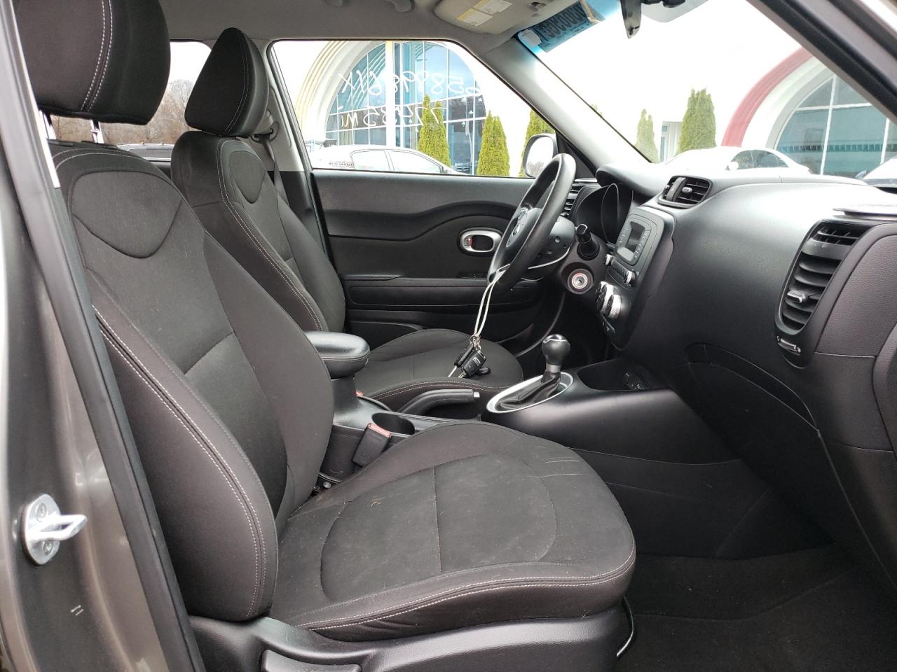 Photo 5 from auction – 2014 KIA SOUL with VIN KNDJN2A24E7101574