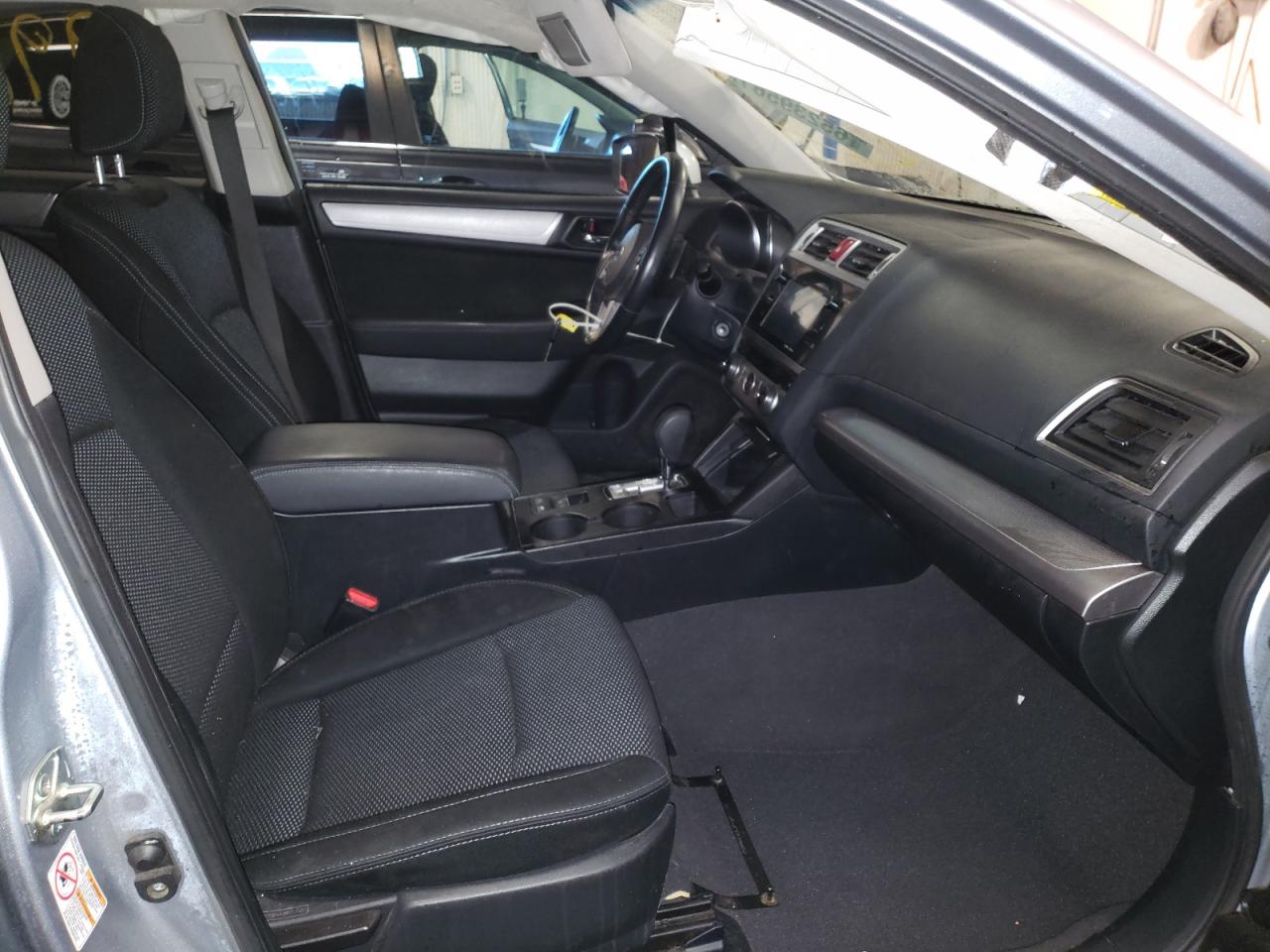 Photo 5 from auction – 2015 SUBARU OUTBACK 2. with VIN 4S4BSACC6F3335068