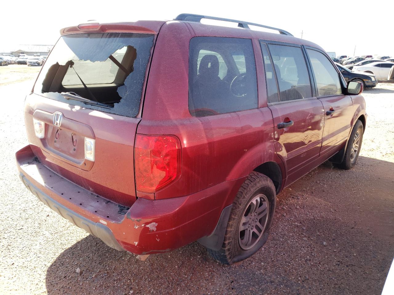 Photo 4 from auction – 2004 HONDA PILOT EX with VIN 2HKYF18474H558919