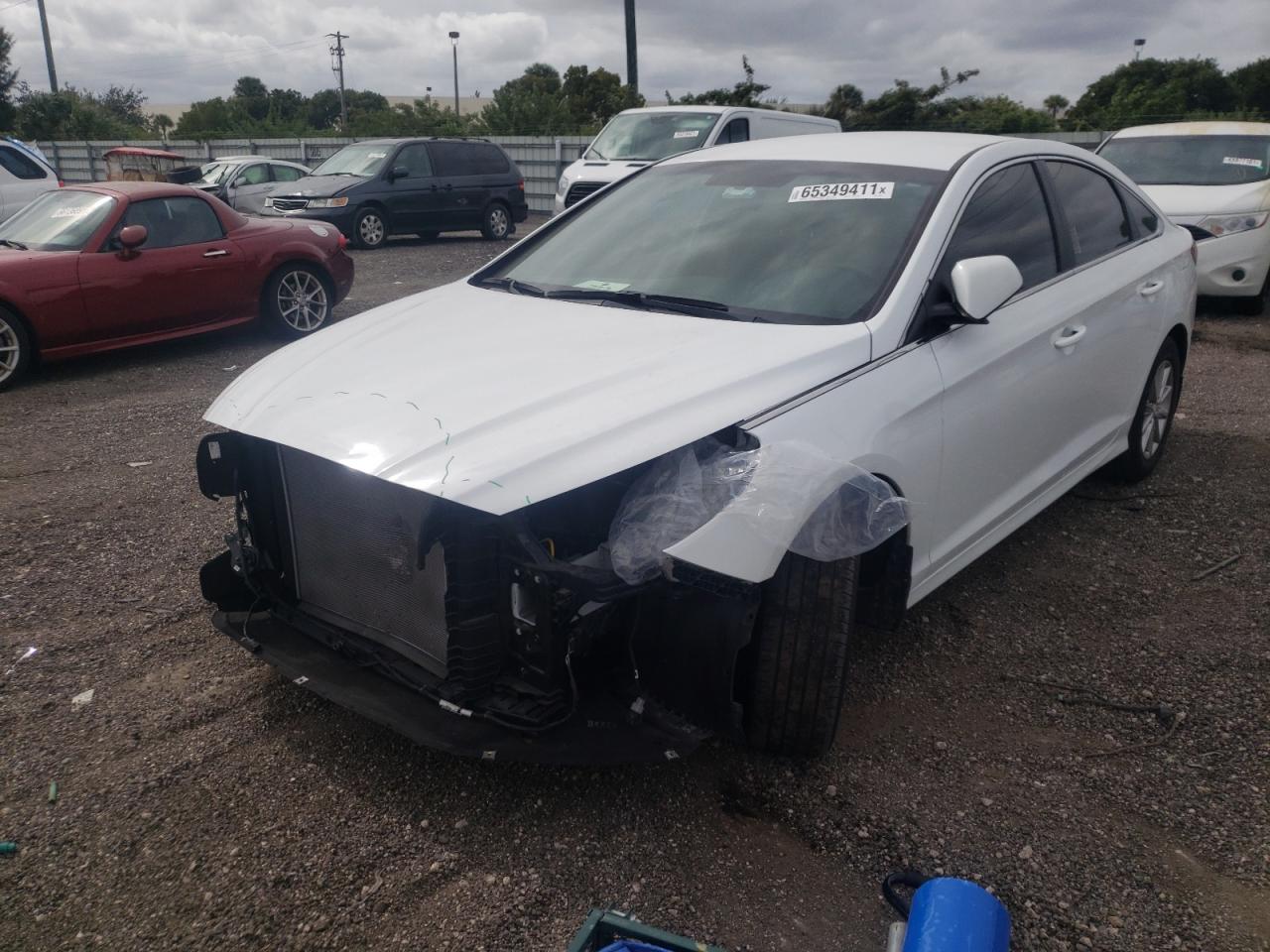 Photo 2 from auction – 2019 HYUNDAI SONATA SE with VIN 5NPE24AF0KH796992