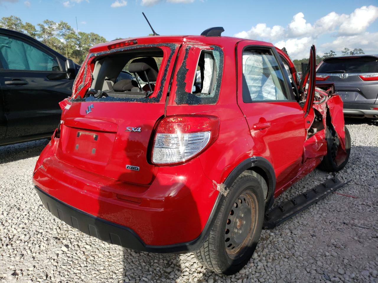 Photo 4 from auction – 2010 SUZUKI SX4 with VIN JS2YB5A3XA6310261