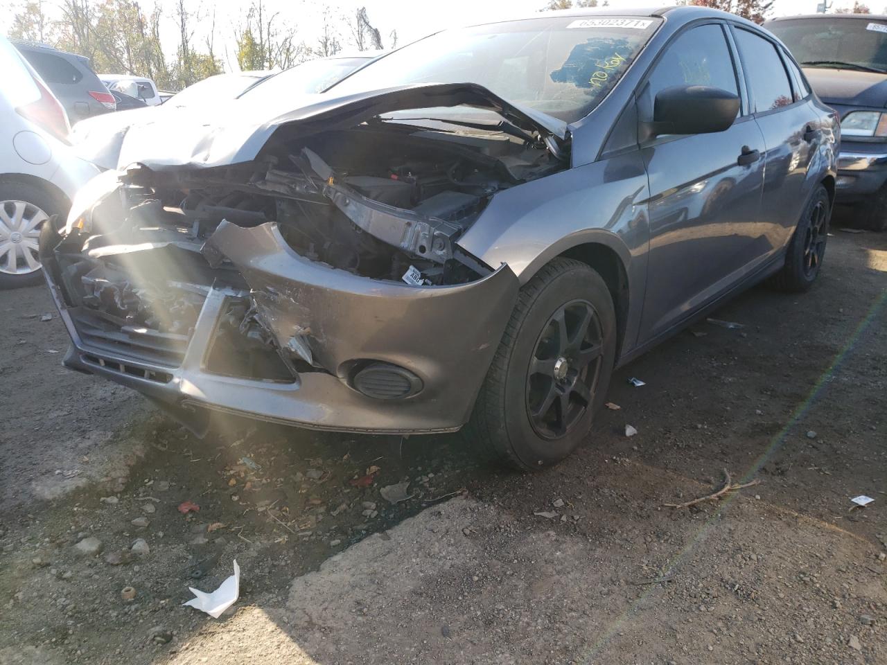 Foto 2 de la subasta – 2013 FORD FOCUS S con VIN 1FADP3E21DL136477