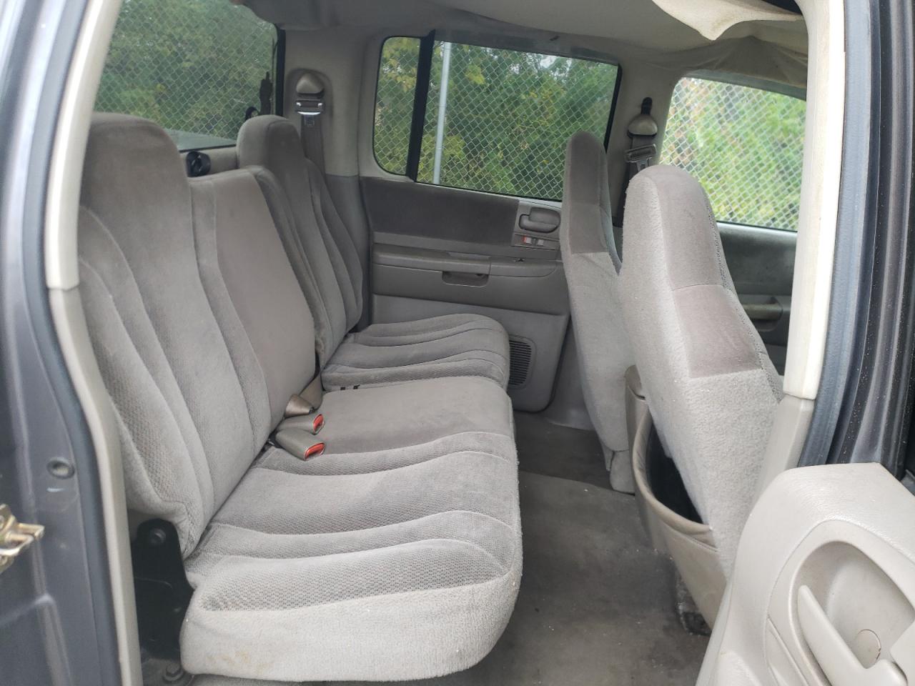 Photo 6 from auction – 2004 DODGE DAKOTA QUA with VIN 1D7HL48N24S737072