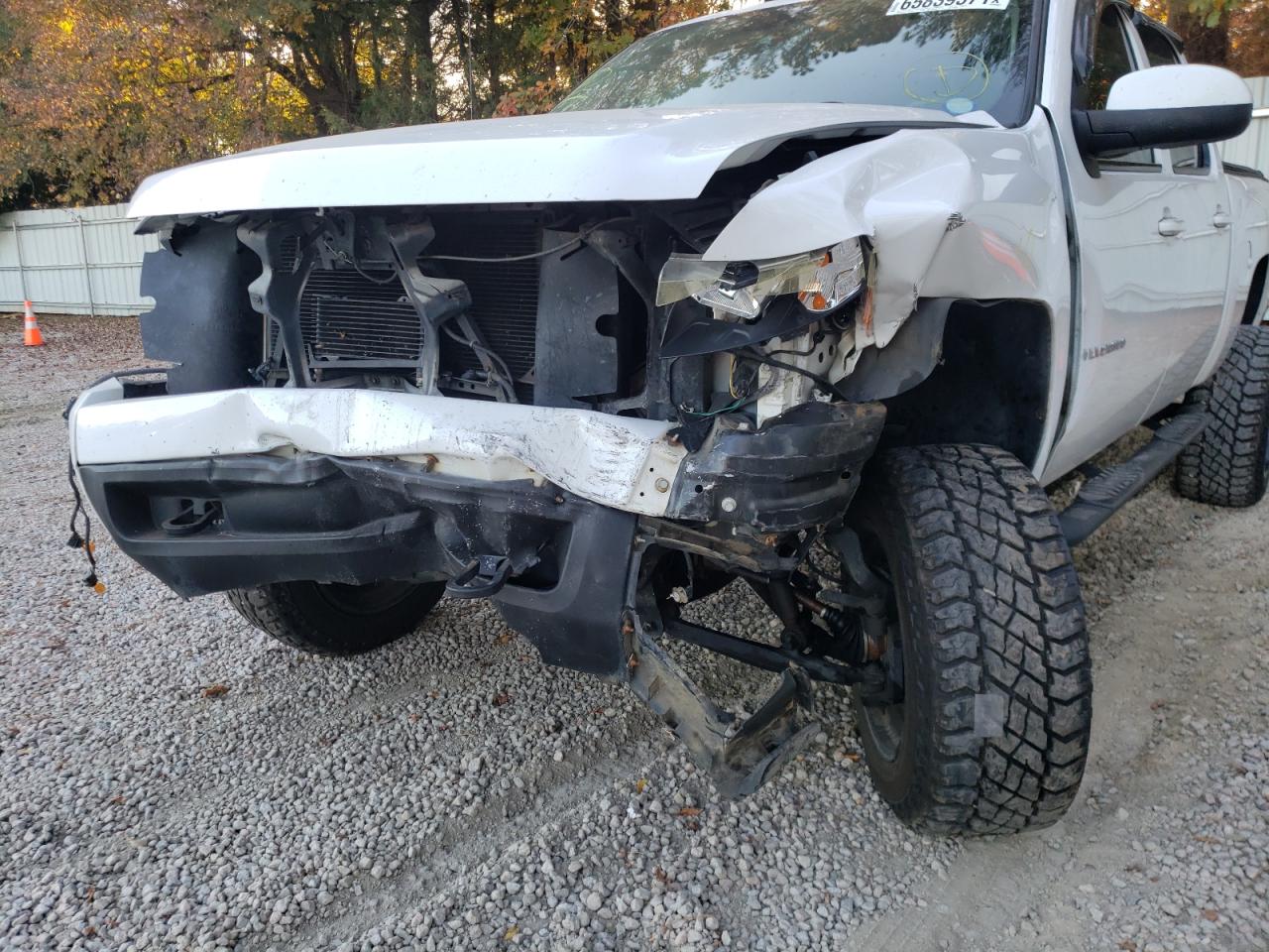 Photo 9 from auction – 2007 CHEVROLET SILVERADO with VIN 2GCEK13M271527640