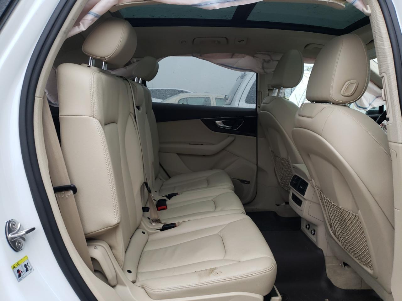 Photo 6 from auction – 2018 AUDI Q7 PREMIUM with VIN WA1LAAF76JD032976