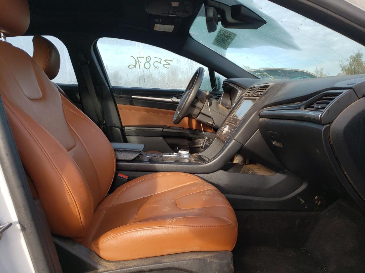 Photo 5 from auction – 2019 FORD FUSION TIT with VIN 3FA6P0RU7KR259668