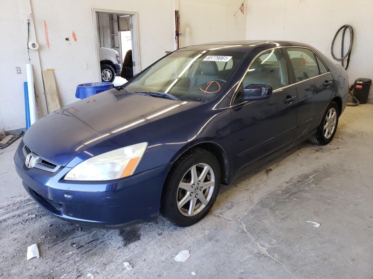 Photo 2 from auction – 2003 HONDA ACCORD with VIN 1HGCM66573A068089