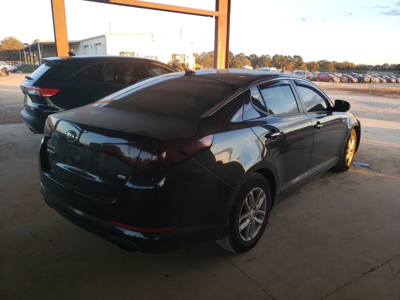 Photo 4 from auction – 2013 KIA OPTIMA LX with VIN 5XXGM4A74DG202785