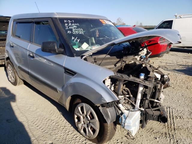 KIA SOUL 2011 with VIN KNDJT2A15B7714098 - Photo from auction