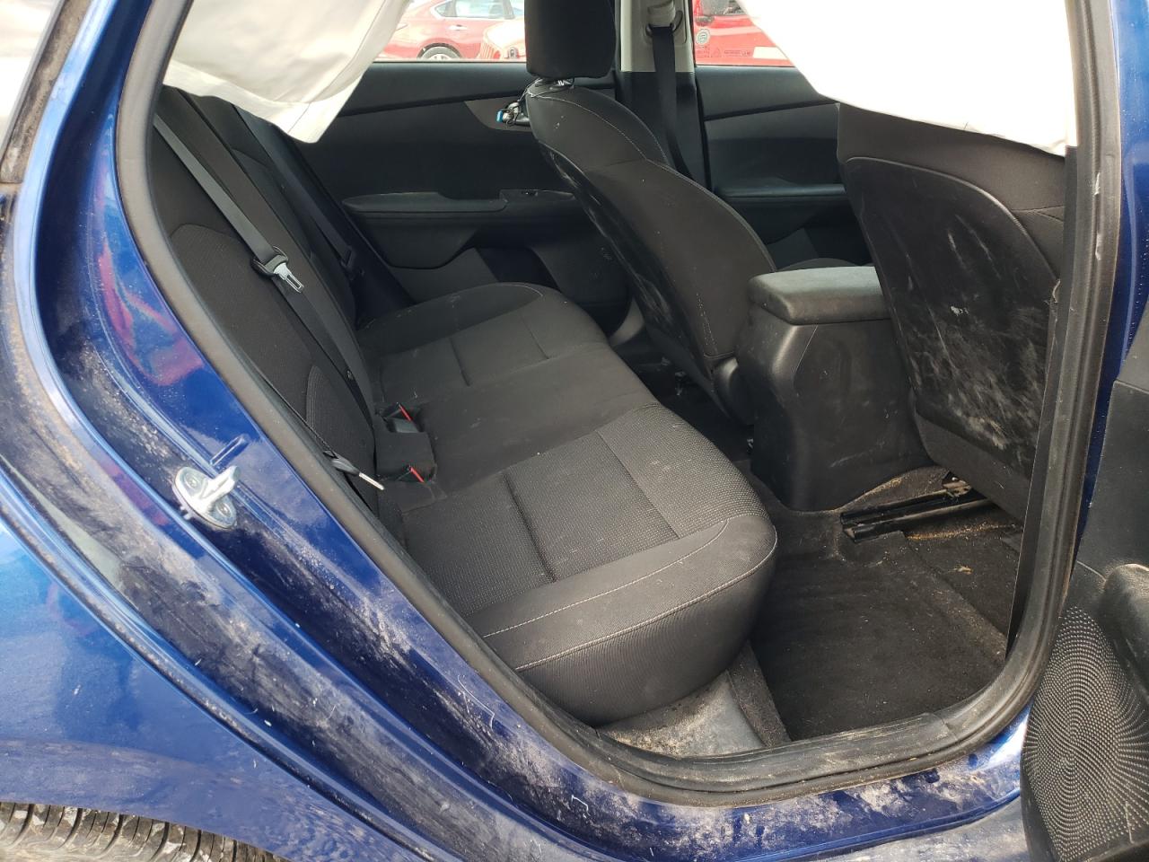 Photo 6 from auction – 2019 KIA FORTE FE with VIN 3KPF24AD9KE063380