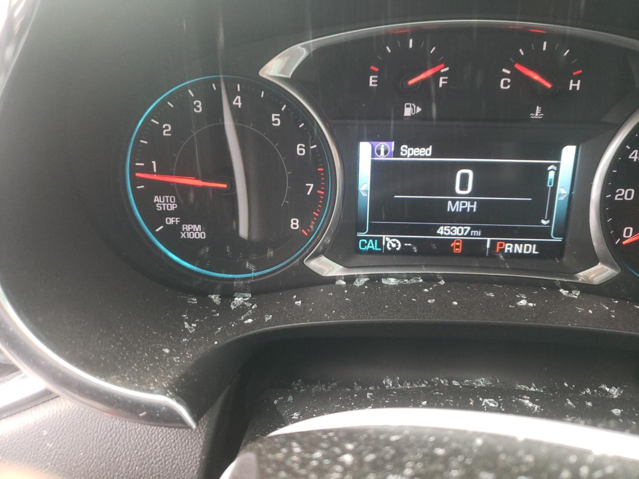 Photo 8 from auction – 2018 CHEVROLET MALIBU LT with VIN 1G1ZD5ST4JF102716