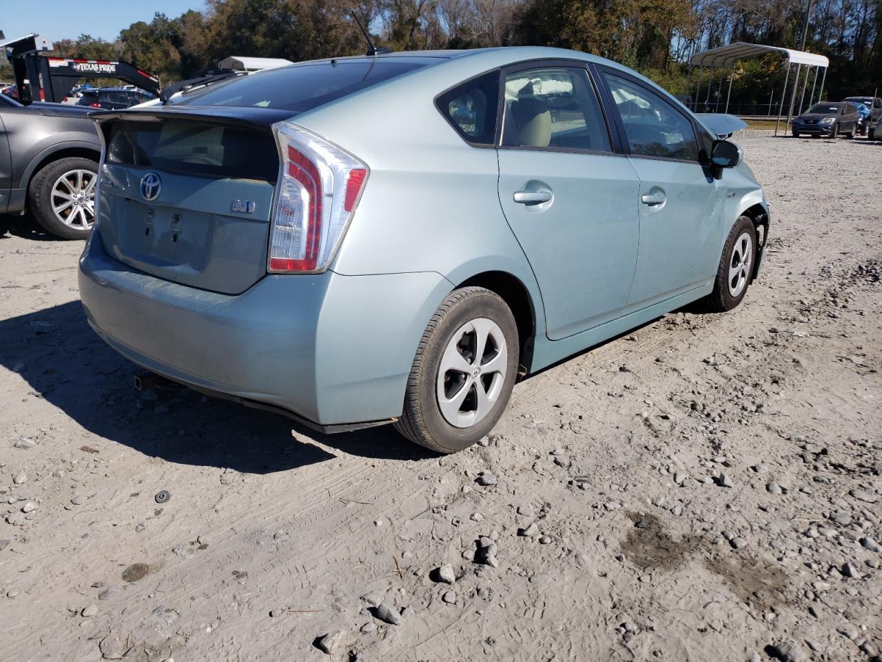 Photo 4 from auction – 2014 TOYOTA PRIUS with VIN JTDKN3DU0E1765137