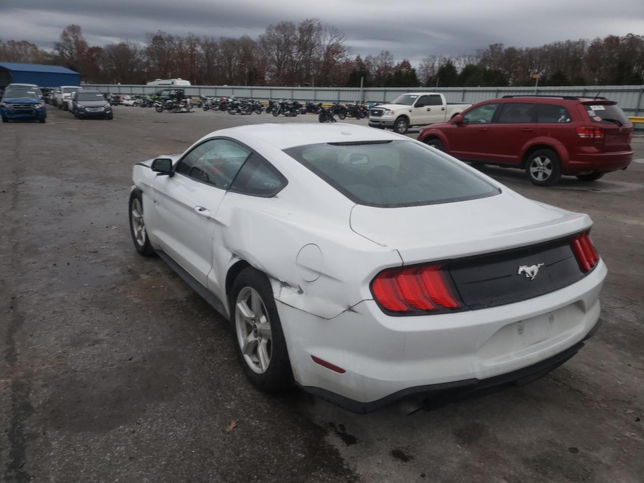 Photo 3 from auction – 2019 FORD MUSTANG with VIN 1FA6P8TH4K5178284