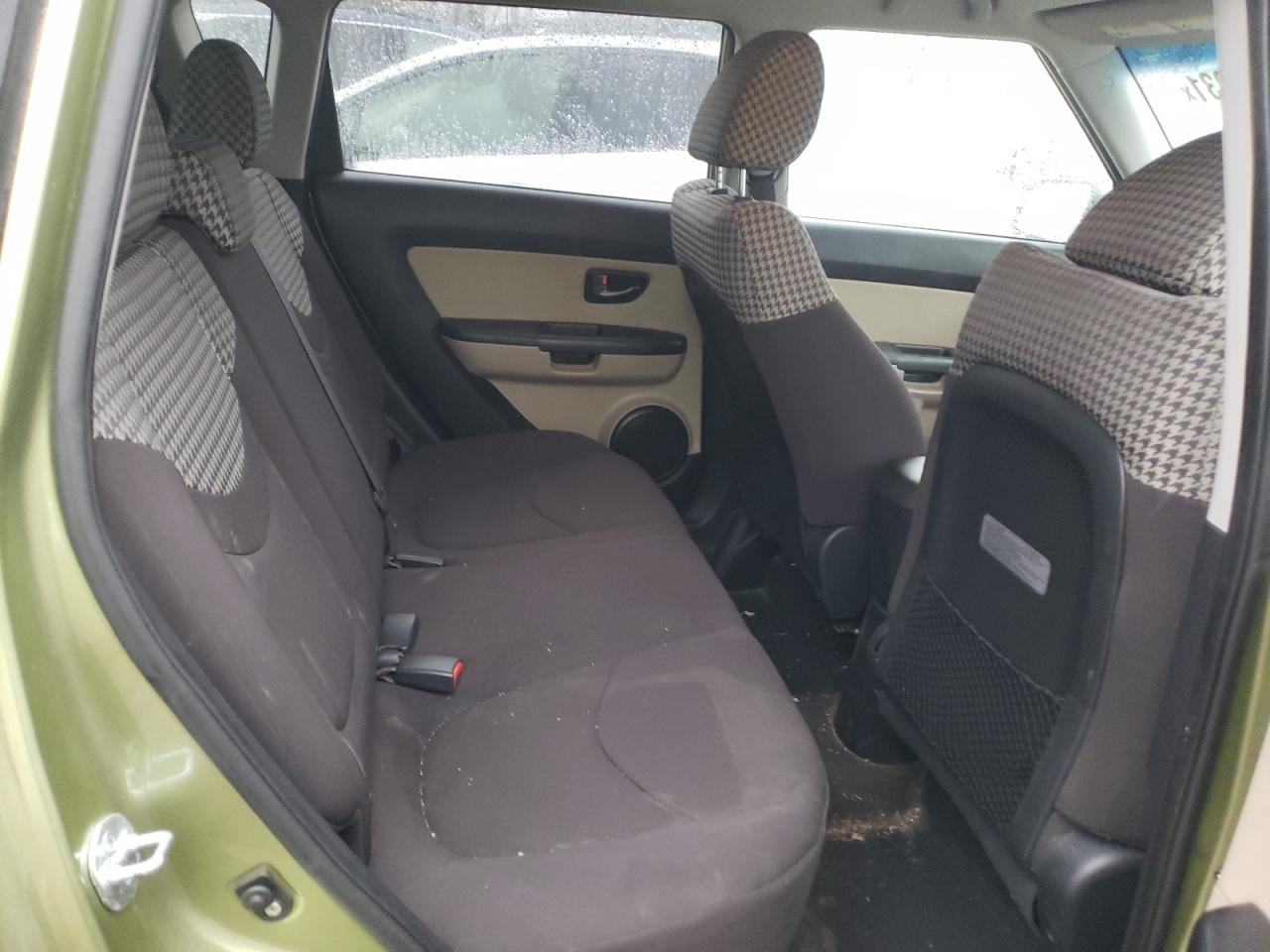 Photo 6 from auction – 2011 KIA SOUL with VIN KNDJT2A28B7291686