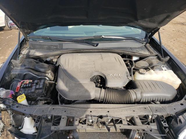 Photo 7 from auction – 2019 CHRYSLER 300 LIMITE with VIN 2C3CCAKGXKH637842