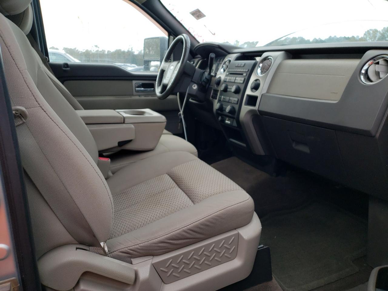 Photo 5 from auction – 2010 FORD F150 SUPER with VIN 1FTFW1EV0AKA32679