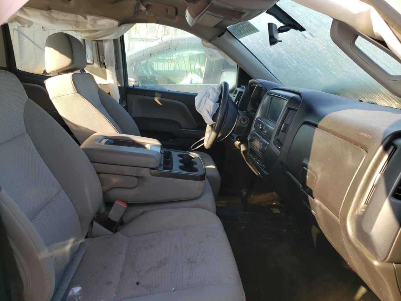 Photo 5 from auction – 2018 CHEVROLET SILVERADO with VIN 1GCVKPEC1JZ219820