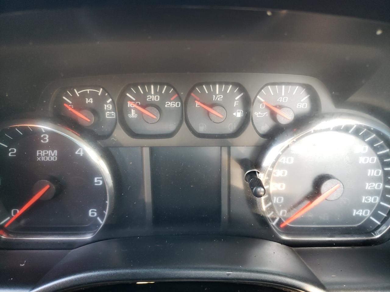 Photo 8 from auction – 2018 CHEVROLET SILVERADO with VIN 1GCVKPEC1JZ219820