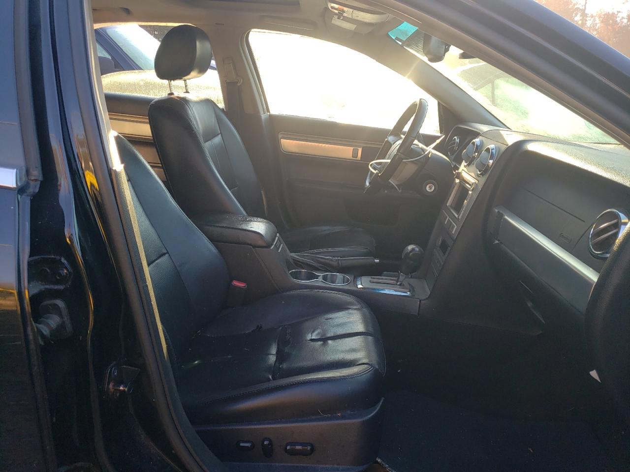Photo 5 from auction – 2006 LINCOLN ZEPHYR with VIN 3LNHM26176R662181
