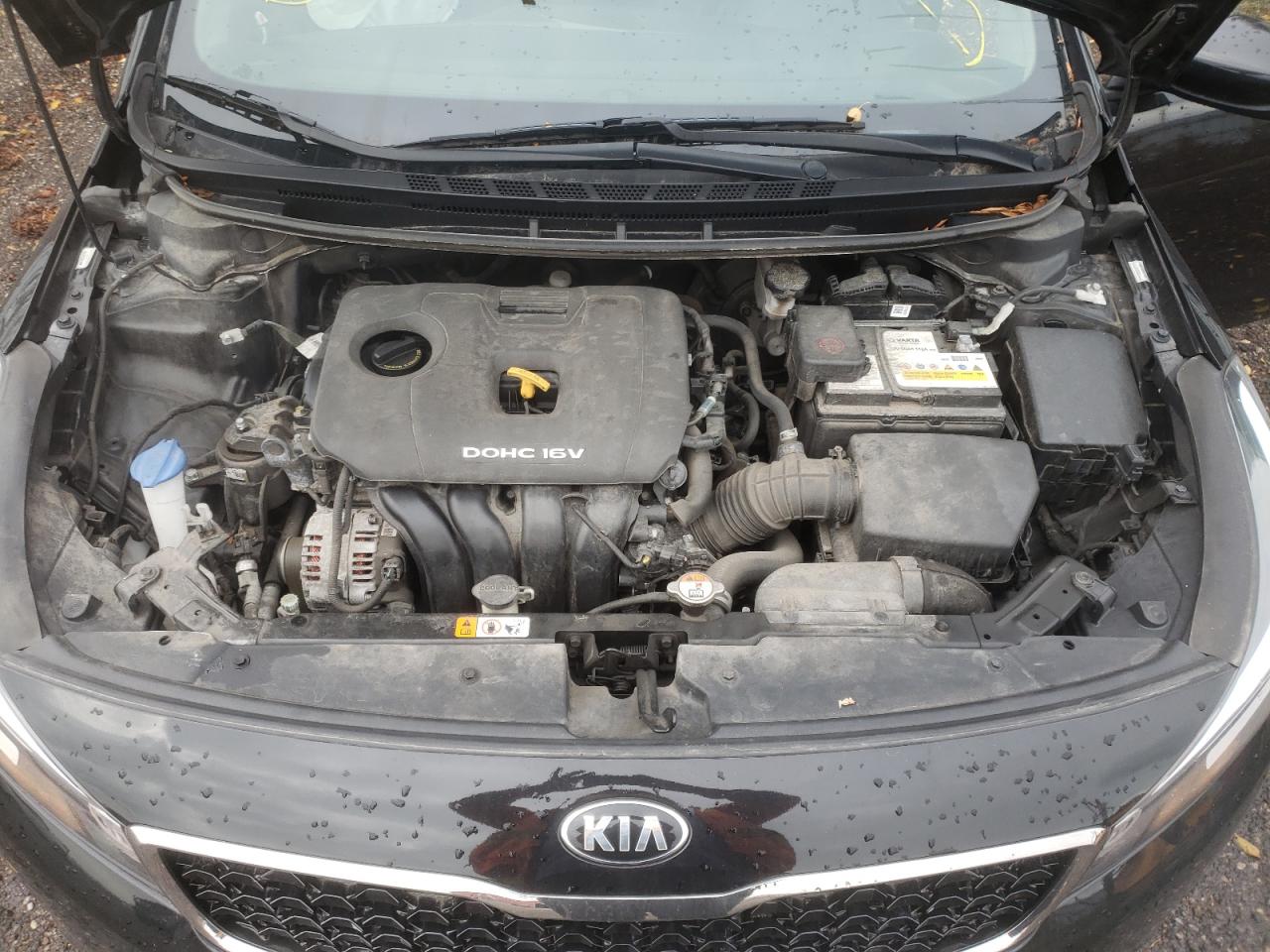Photo 7 from auction – 2018 KIA FORTE LX with VIN 3KPFL4A79JE187784