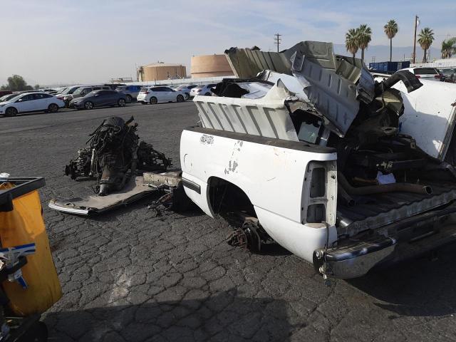 Photo 3 from auction – 2002 CHEVROLET SILVERADO with VIN 2GCEC19V221235542