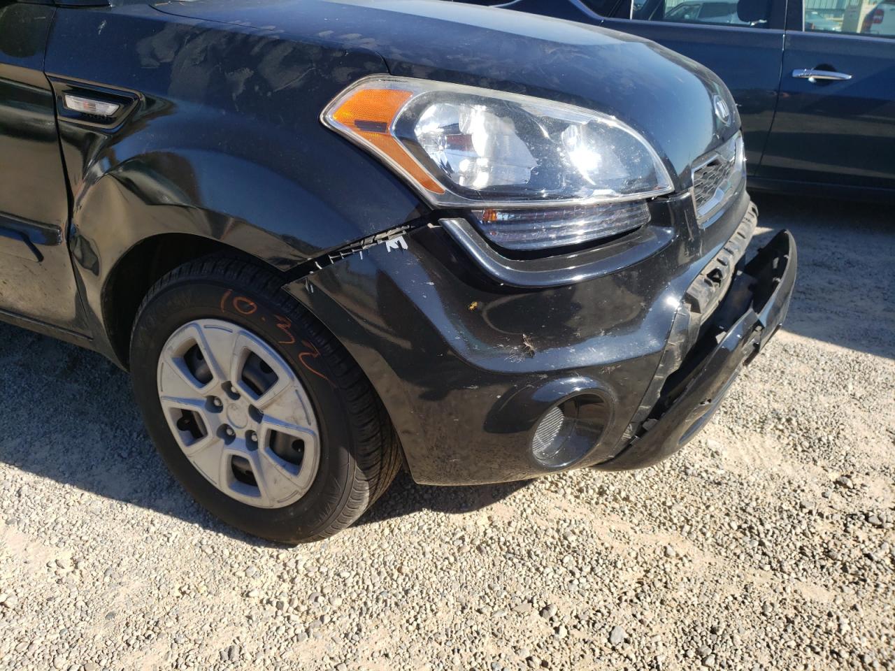 Photo 9 from auction – 2013 KIA SOUL with VIN KNDJT2A50D7583572