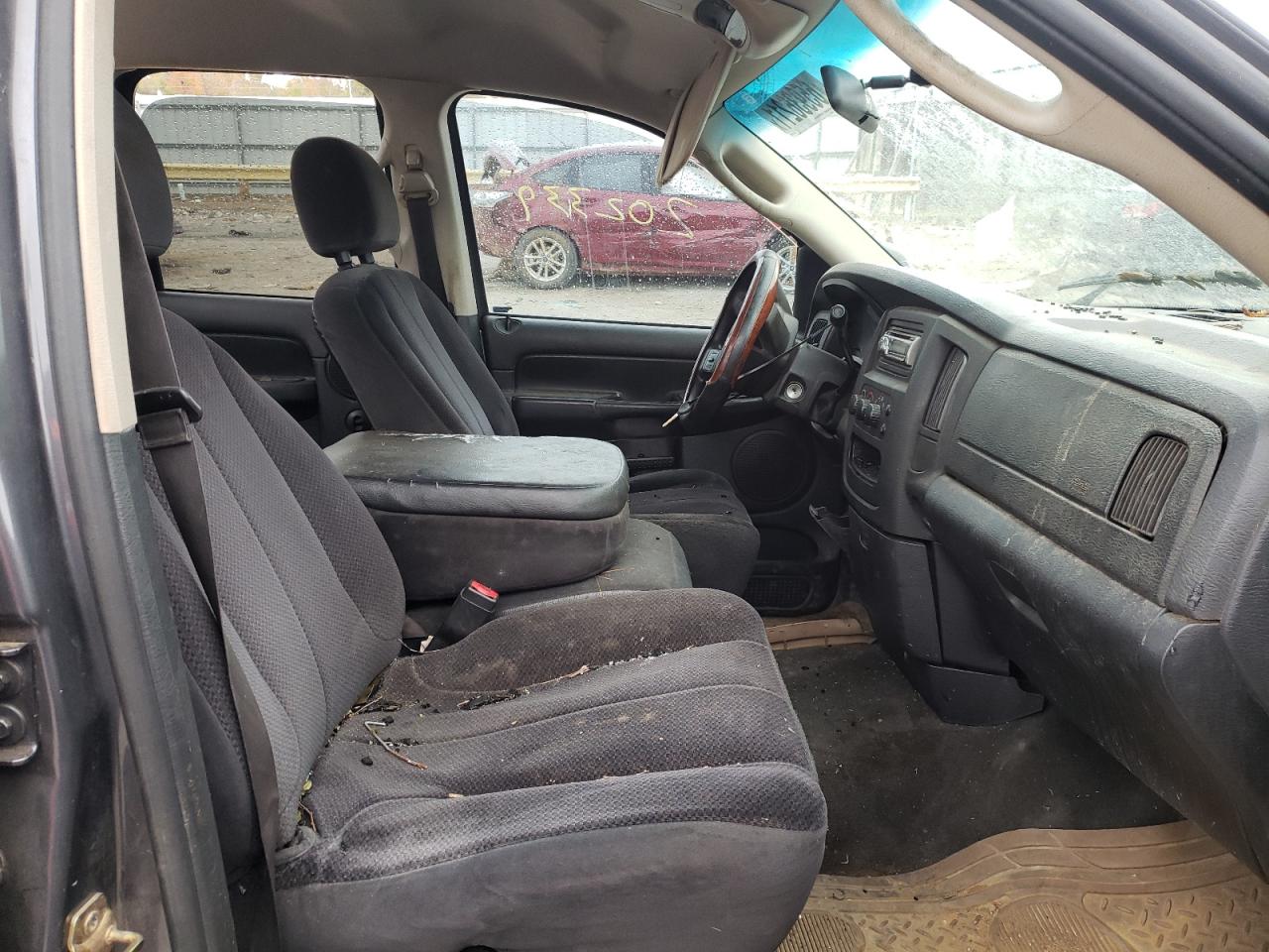 Photo 5 from auction – 2004 DODGE RAM 1500 S with VIN 1D7HA18D04J175481